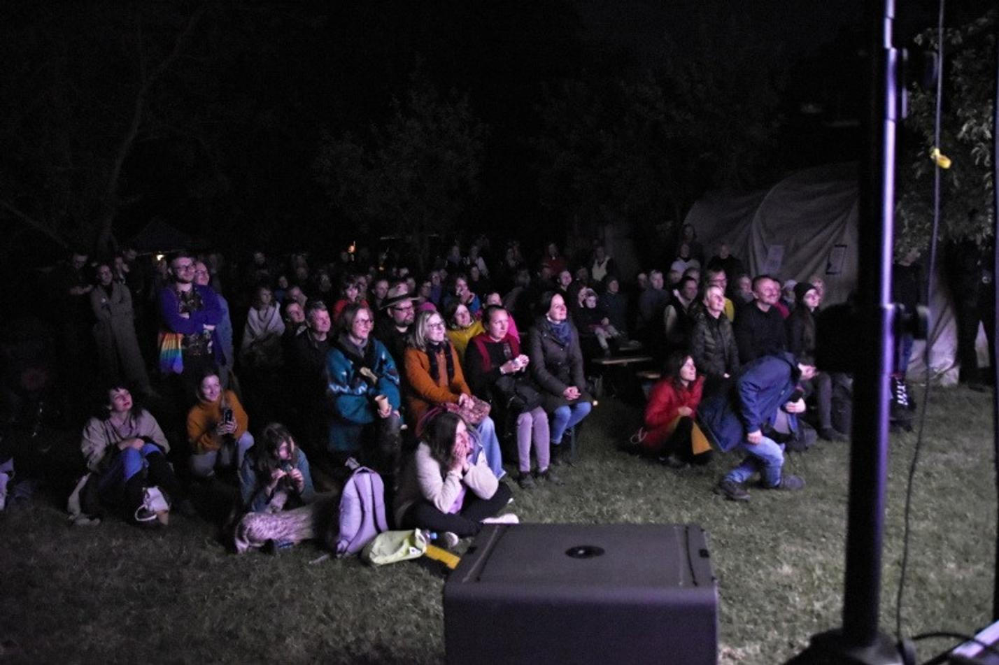 27-Ženfest