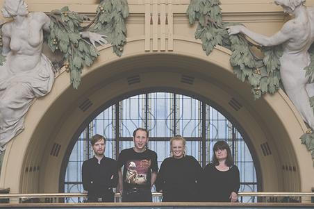 fullmoonzine.cz