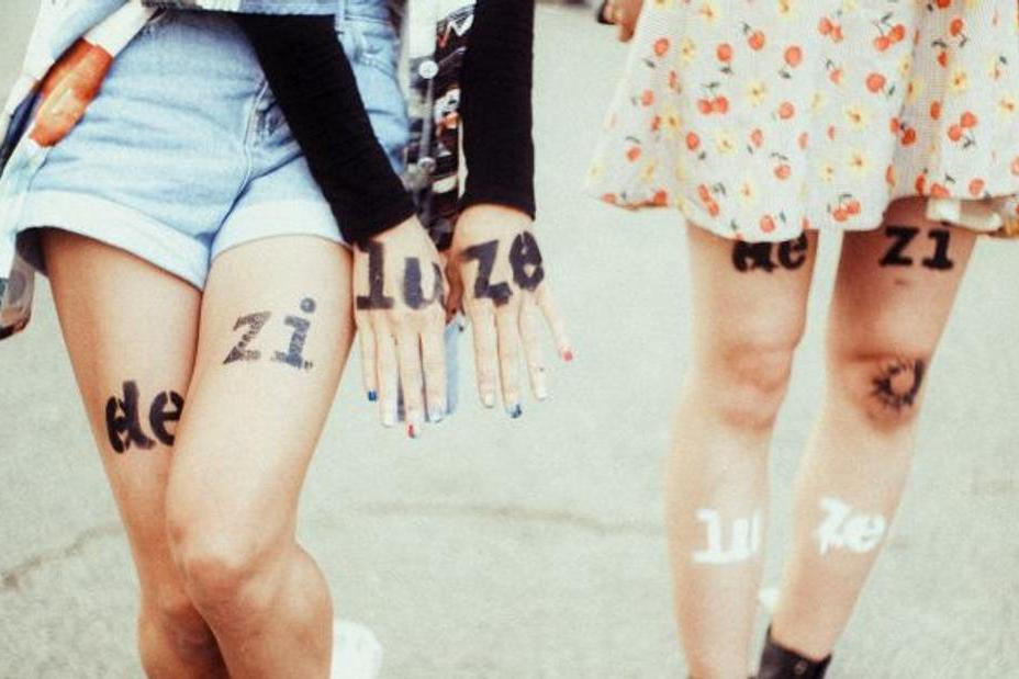 fullmoonzine.cz