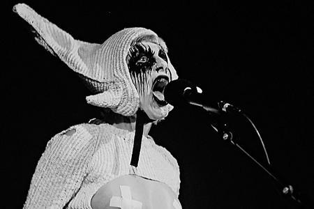 fullmoonzine.cz