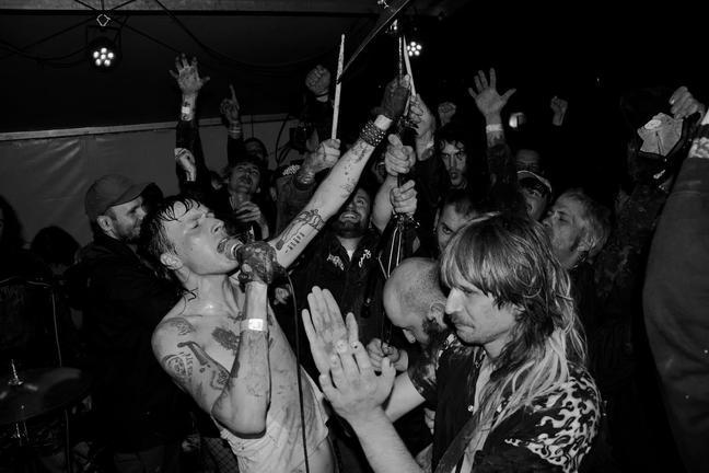 fullmoonzine.cz