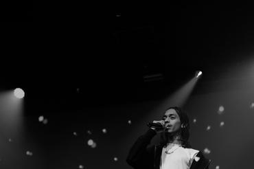 Sideshow_3