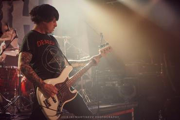 09_MISERY SIGNALS