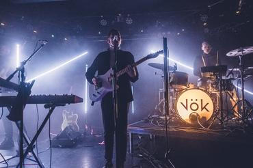 05_Vök