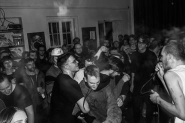 johny-nasilnik-punctum-5