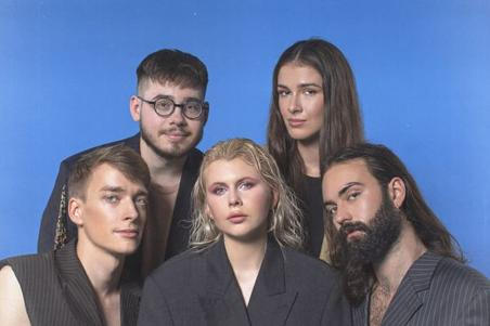 fullmoonzine.cz