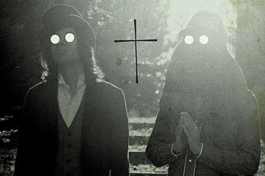 fullmoonzine.cz