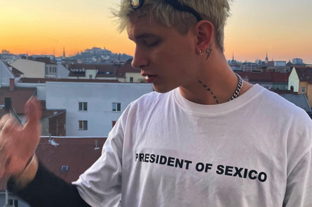 fullmoonzine.cz