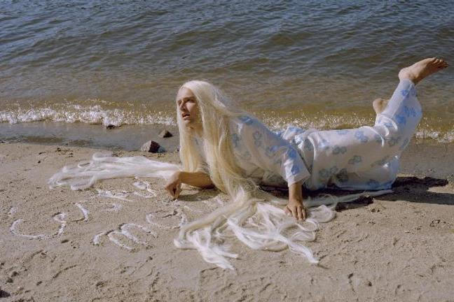 fullmoonzine.cz