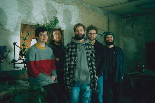 fullmoonzine.cz