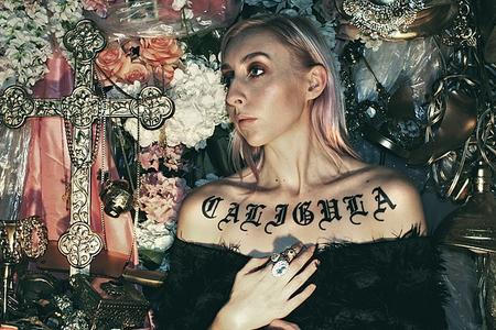 fullmoonzine.cz