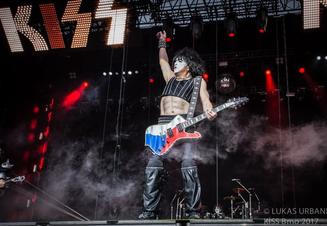 KISS_04