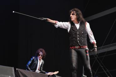 hollywood vampires_alice cooper_joe perry
