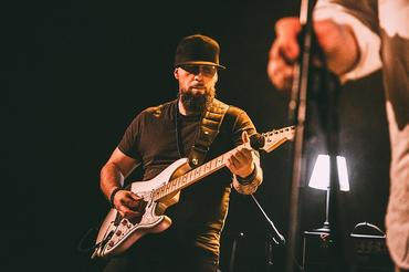 Alex Clare