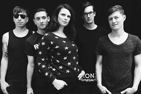 fullmoonzine.cz