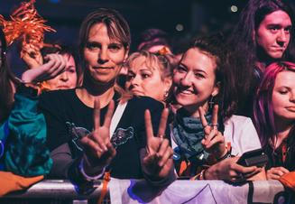 Fans 1 (1)