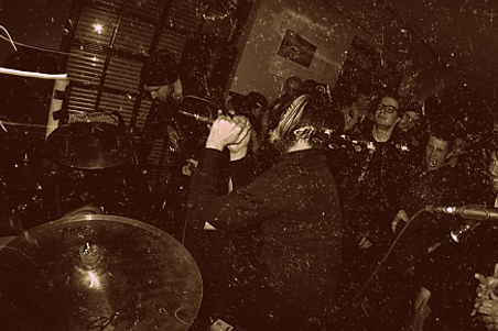 fullmoonzine.cz
