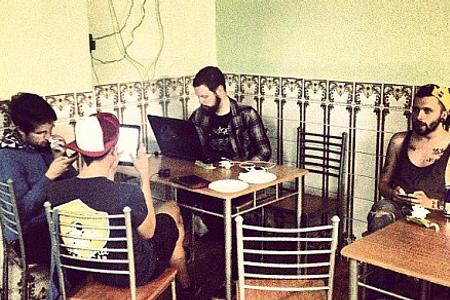 fullmoonzine.cz