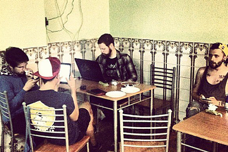 fullmoonzine.cz