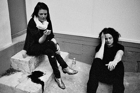 fullmoonzine.cz