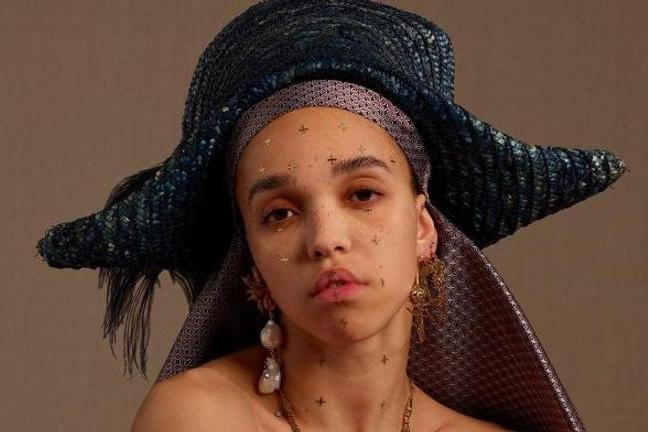 fullmoonzine.cz