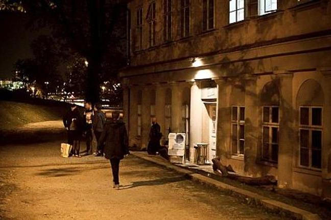 fullmoonzine.cz