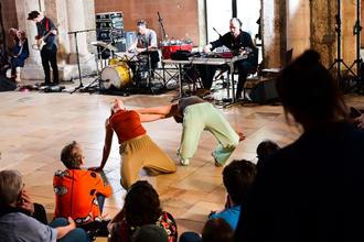 Liquid Loft & Radian_Jiří Přivřel