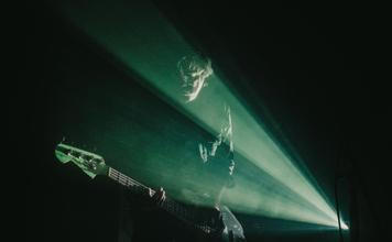 A Place to Bury Strangers_Anet Jursová