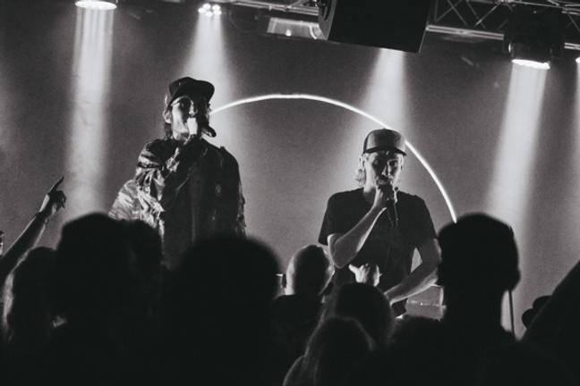 fullmoonzine.cz