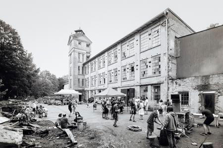 fullmoonzine.cz