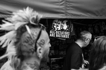 Fans (5) (12)