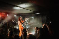 Alice Merton-6