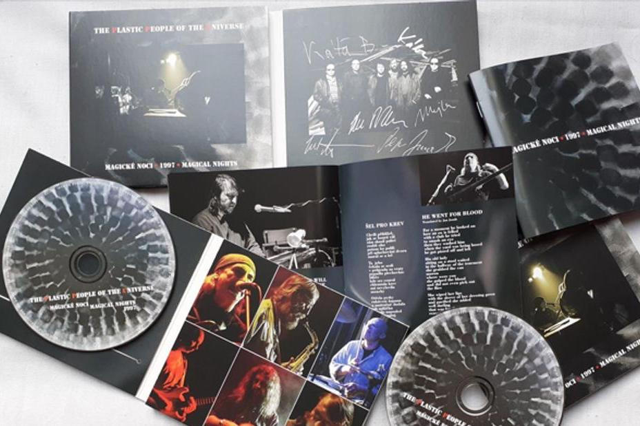 fullmoonzine.cz