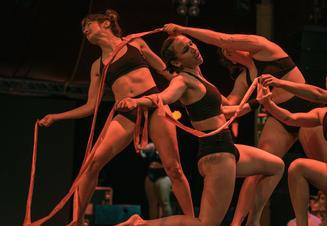 YUCK CIRCUS 3