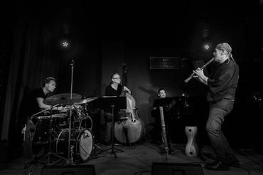 shakuhachi festival 03 Robert Balzar Trio John Kaizan Neptune photo miharumicha