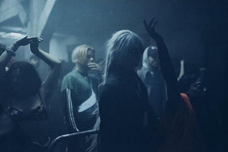 fullmoonzine.cz