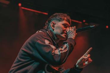 Nothing Nowhere (6)