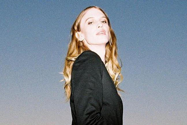 fullmoonzine.cz