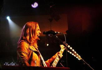 005_halestorm