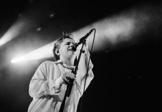 nothing but thieves(5)