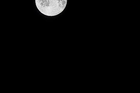 fullmoonzine.cz