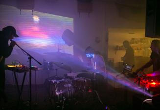 Atomic (1)