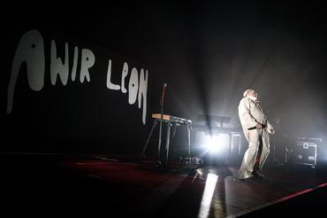 2. Awir Leon