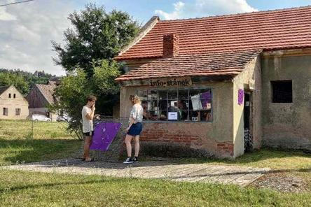 fullmoonzine.cz