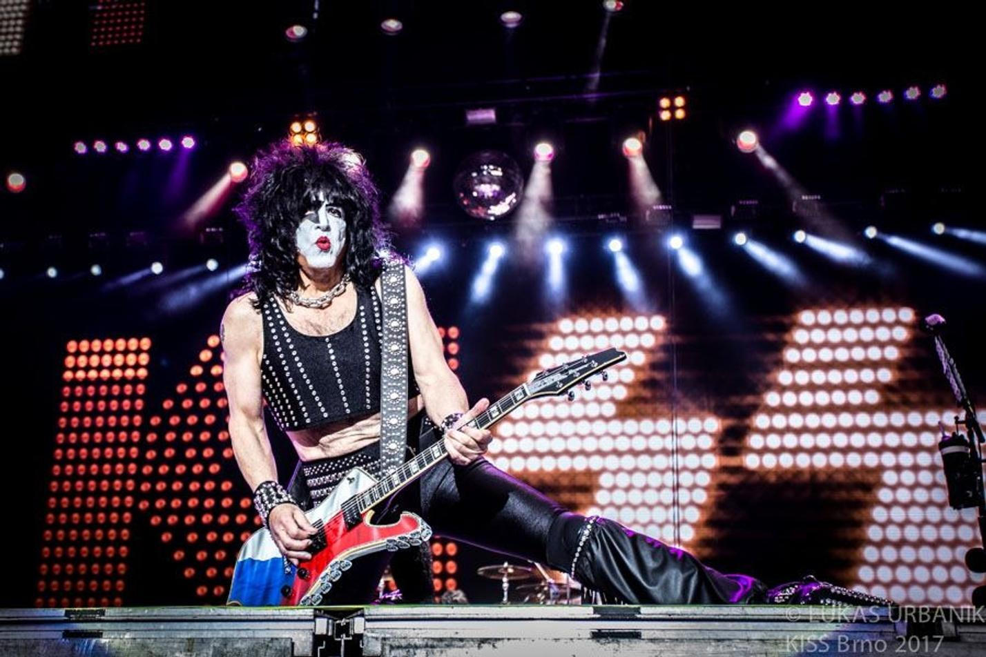 KISS_05