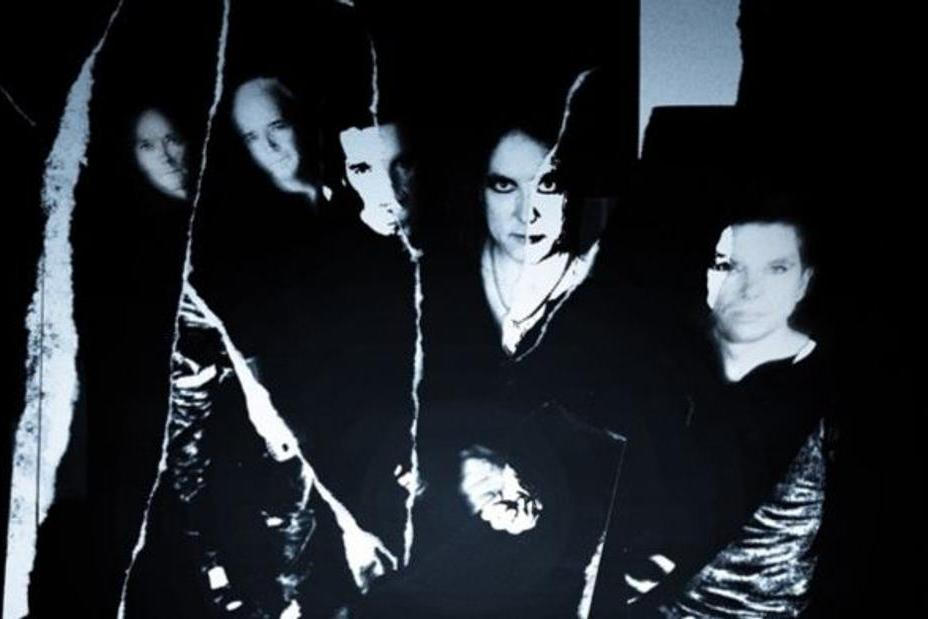 fullmoonzine.cz