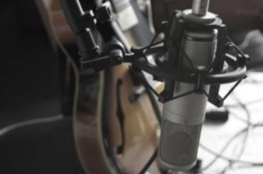 lealloo_studio3_001