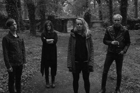 fullmoonzine.cz