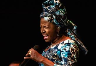 Angélique Kidjo 1