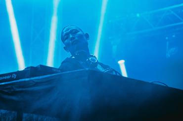 ¥ØU$UK€ ¥UK1M∆T$U, 1